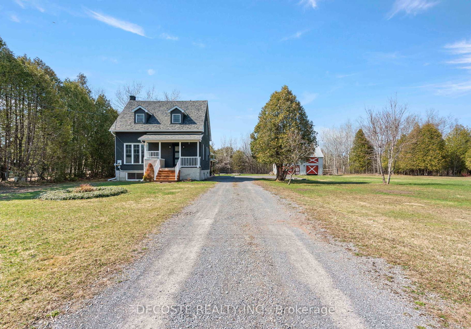 20455-concession-9-road-south-glengarry-ontario-x12105263
