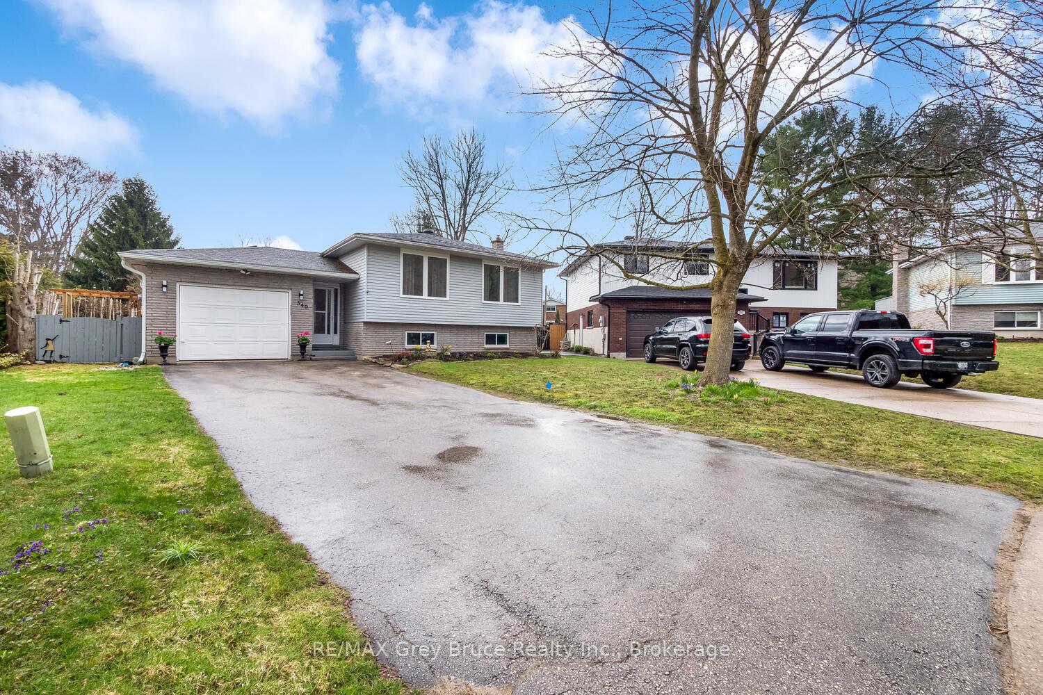 549-2nd-street-w-owen-sound-ontario-x12105494