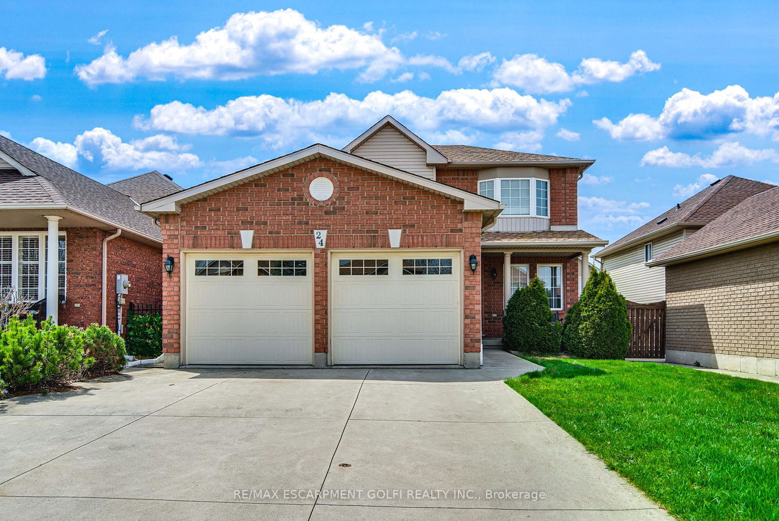 24-diamond-court-hamilton-ontario-x12105682