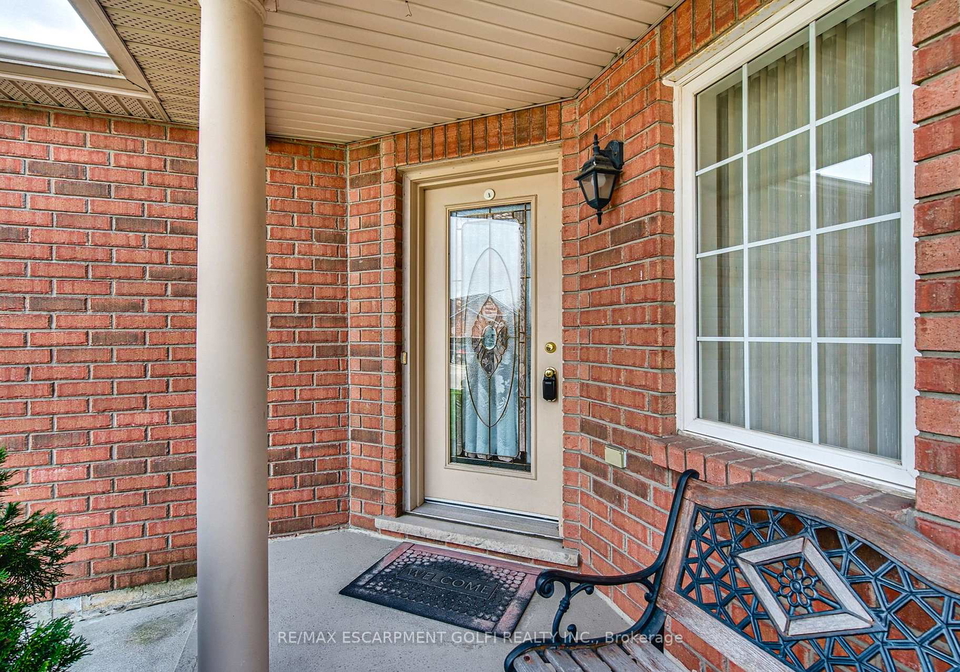 24-diamond-court-hamilton-ontario-x12105682