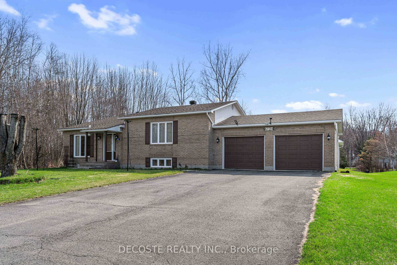 6124-macbain-street-south-glengarry-ontario-x12105971