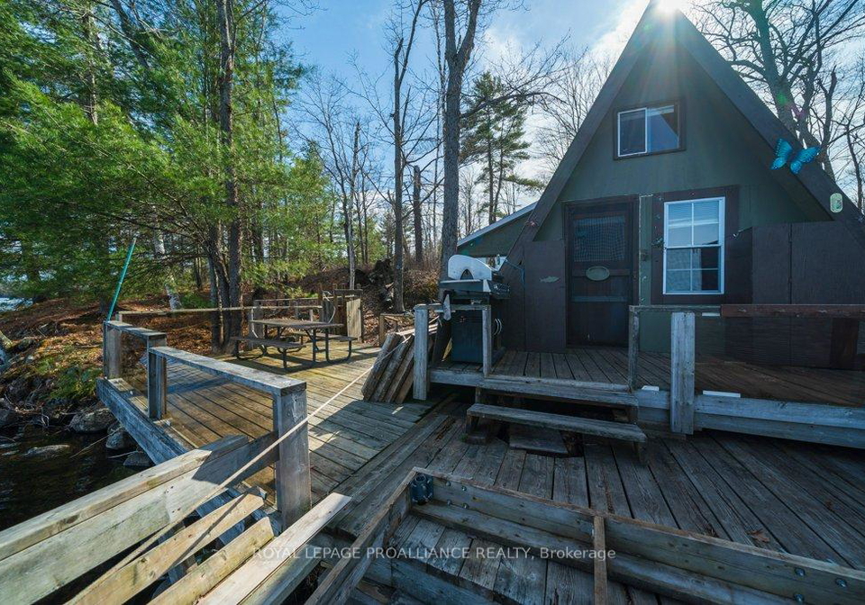 3529-hughes-landing-road-addington-highlands-ontario-x12106227