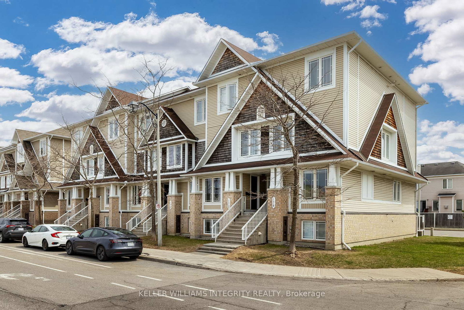 chapman-mills-drive-ottawa-ontario-x12106617