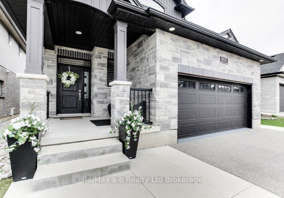 905-moro-place-woodstock-ontario-x12107056