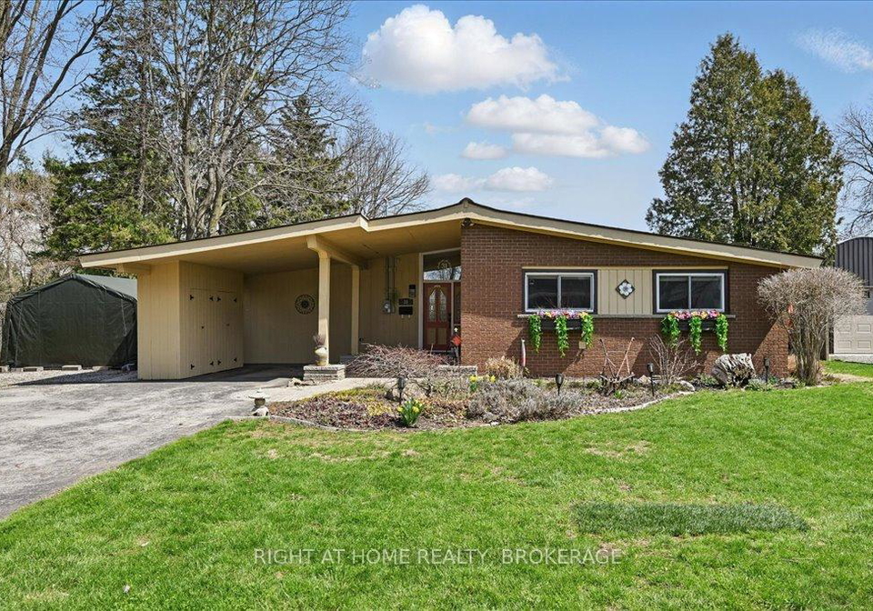 31-taylor-crescent-hamilton-ontario-x12107100