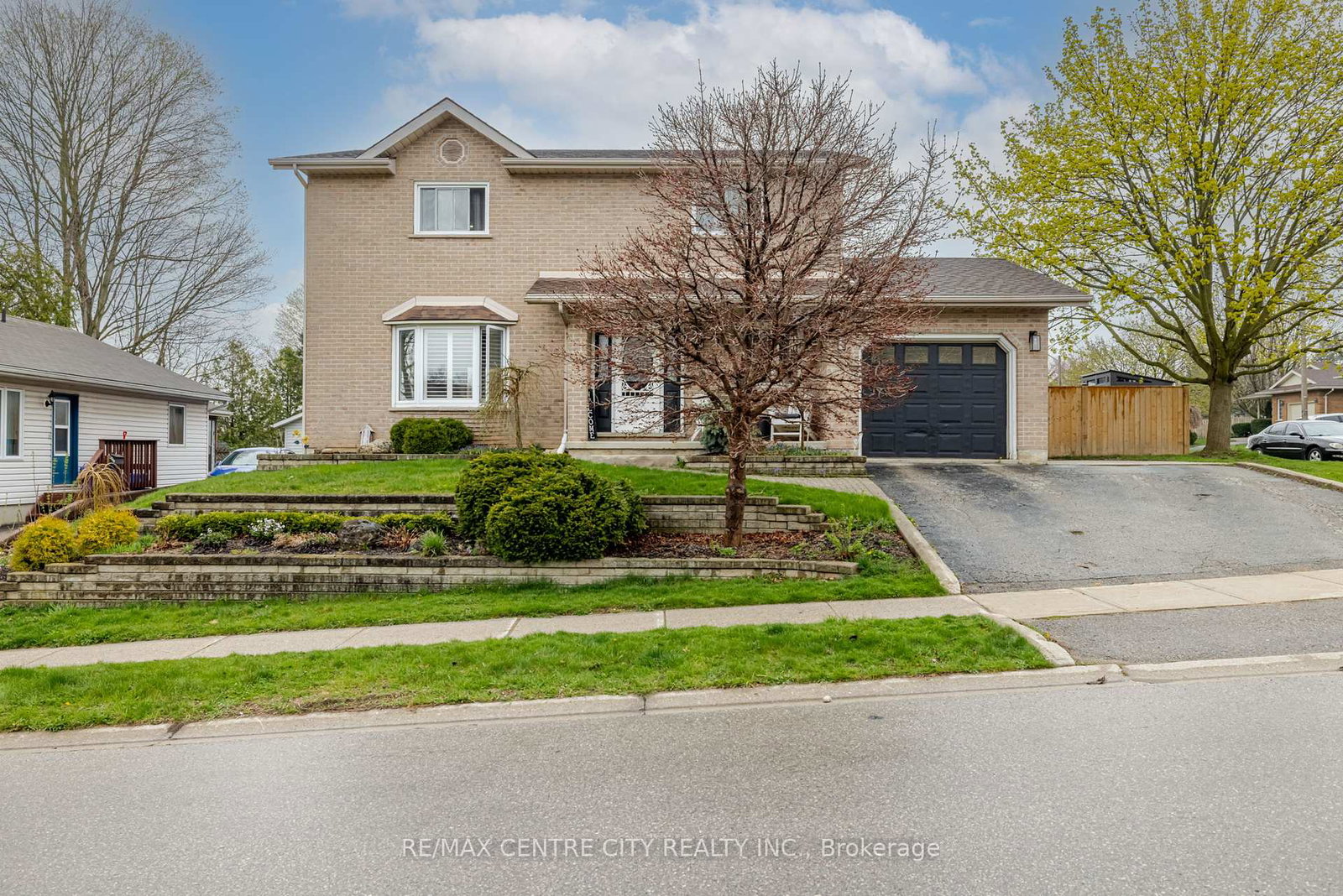 10-daniel-street-ingersoll-ontario-x12107258