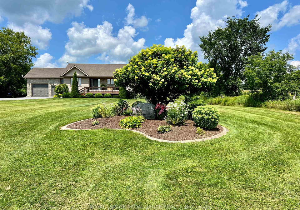 1575-crookston-road-tweed-ontario-x12107416
