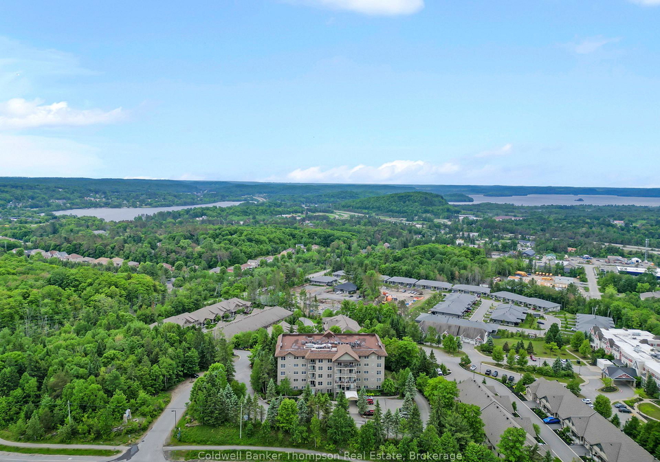 4-legacy-lane-huntsville-ontario-x12107479