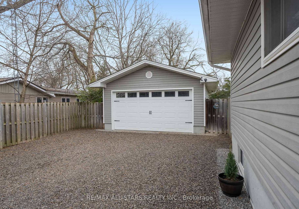 32-newman-road-kawartha-lakes-ontario-x12107800