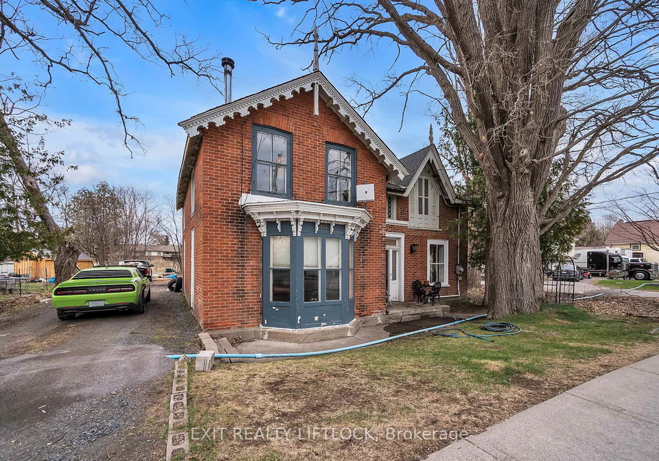 184-st-lawrence-street-e-madoc-ontario-x12107986