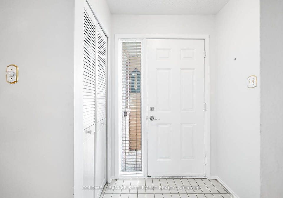 3-lally-lane-perth-ontario-x12108398