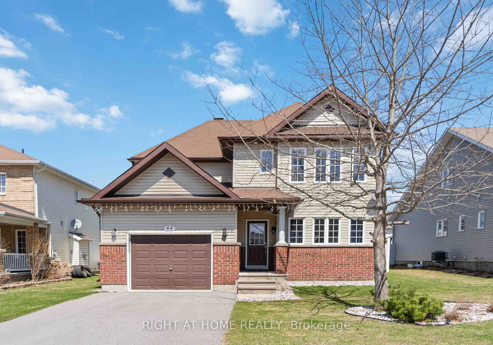 44-moe-robillard-street-arnprior-ontario-x12108475