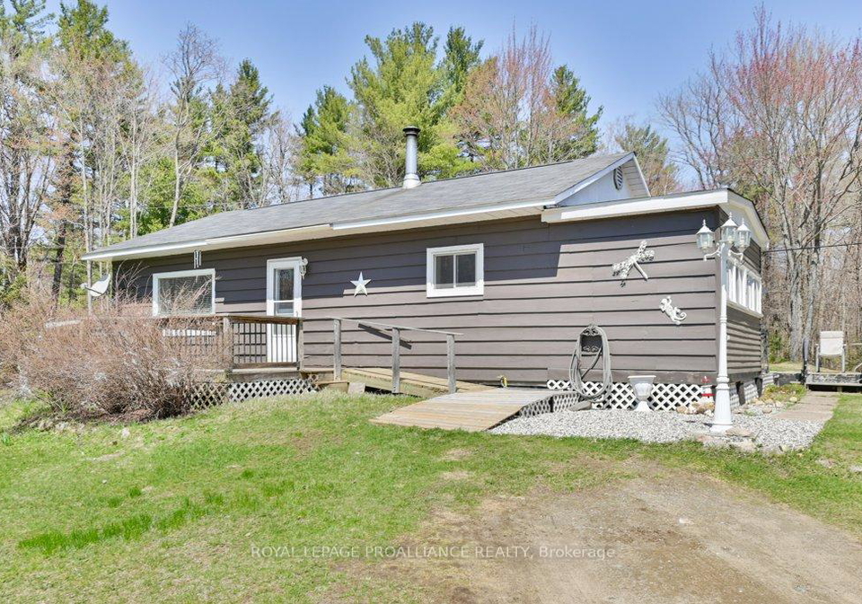 708-skootamatta-lake-road-frontenac-ontario-x12108614