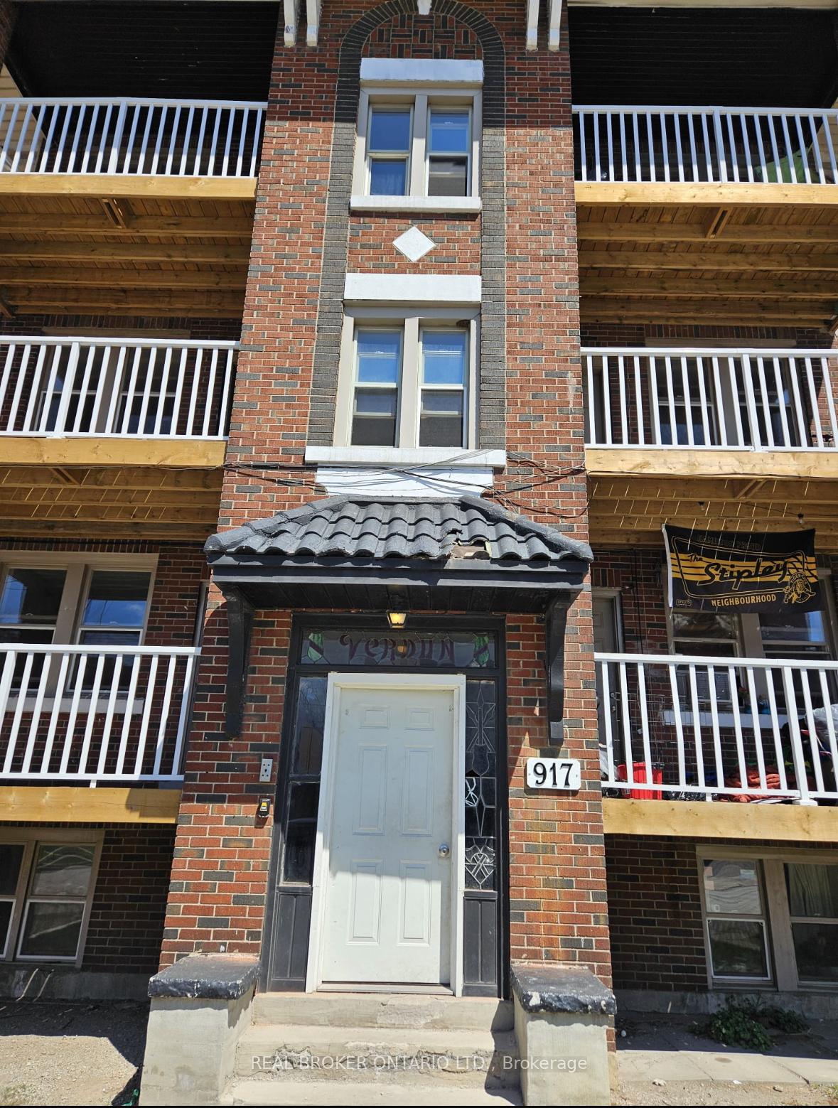 917-main-street-e-hamilton-ontario-x12109467