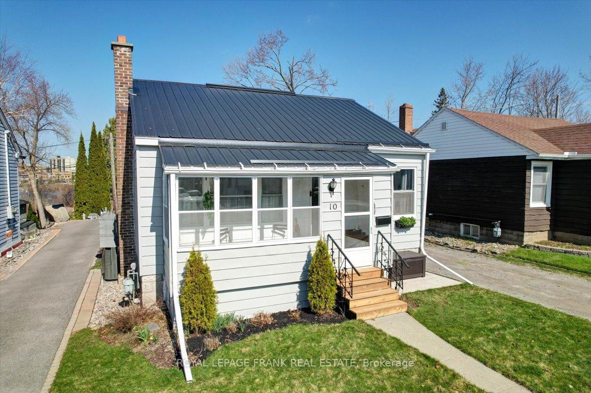 10-edgewater-boulevard-peterborough-east-ontario-x12109536