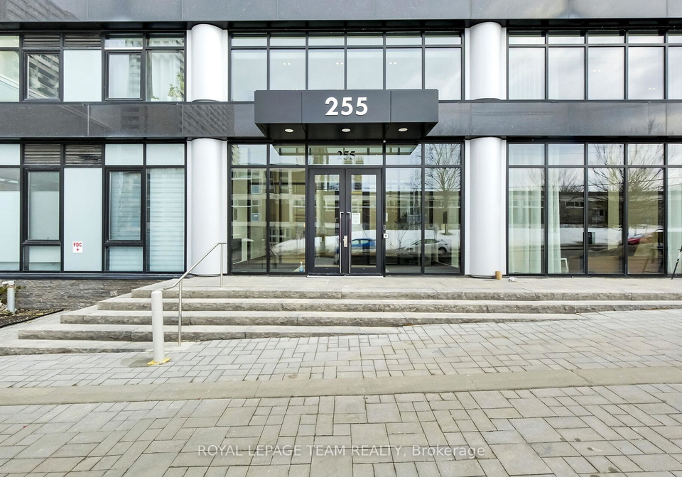 255-bay-street-ottawa-ontario-x12109838