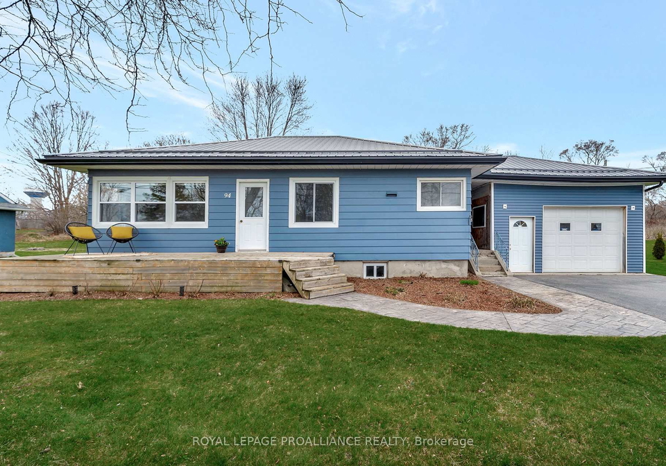 94-main-street-prince-edward-county-ontario-x12109931