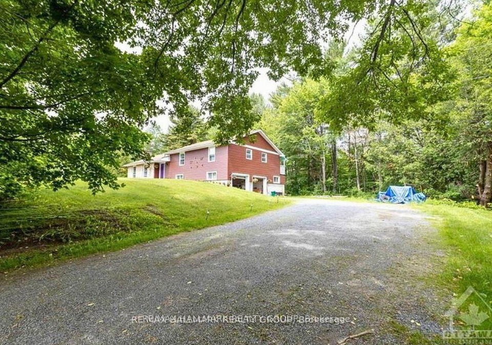 2017-totem-ranch-road-e-north-grenville-ontario-x12110070