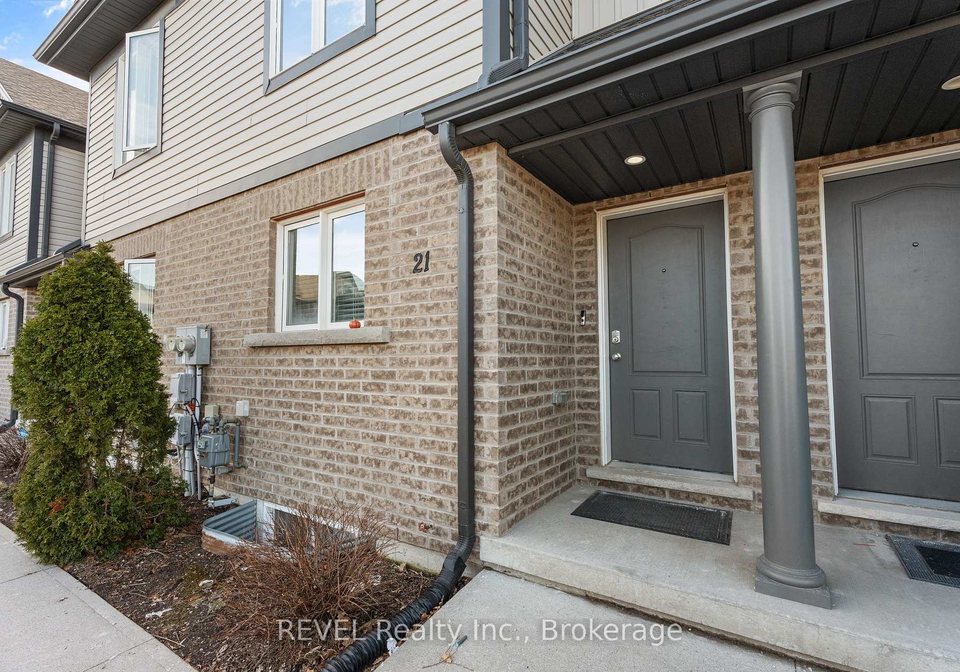 7768-ascot-circle-niagara-falls-ontario-x12110096