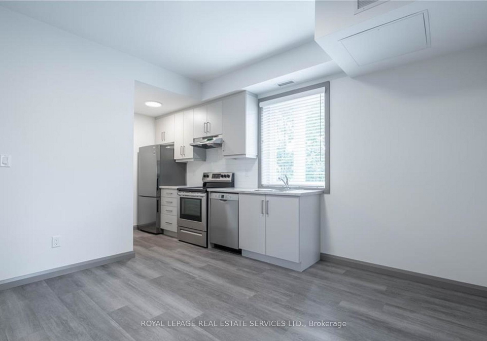 36-grant-avenue-hamilton-ontario-x12110364