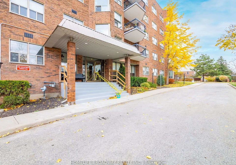 300-keats-way-waterloo-ontario-x12110546