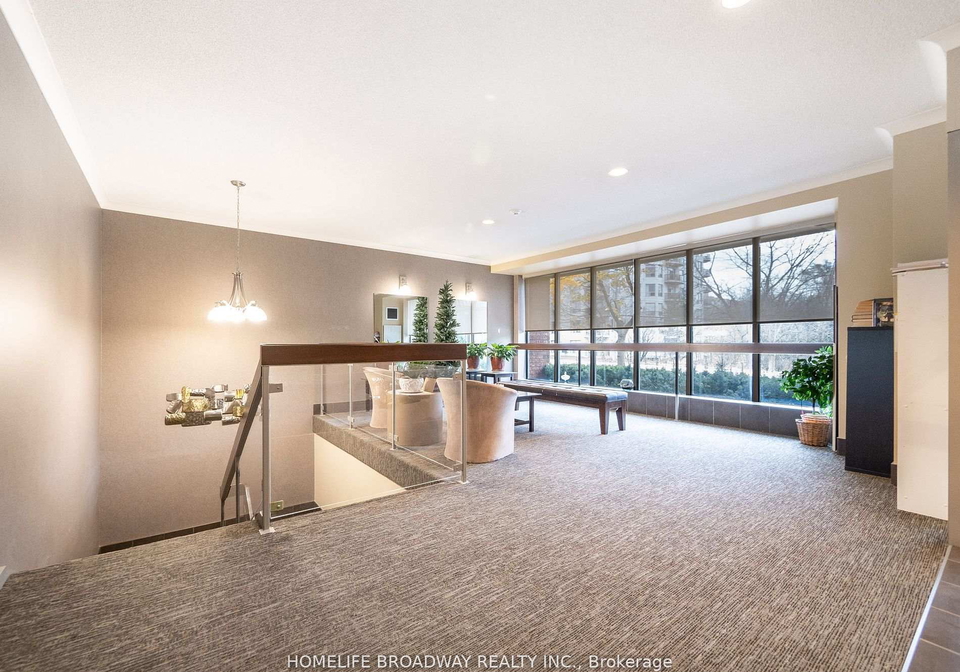 300-keats-way-waterloo-ontario-x12110546