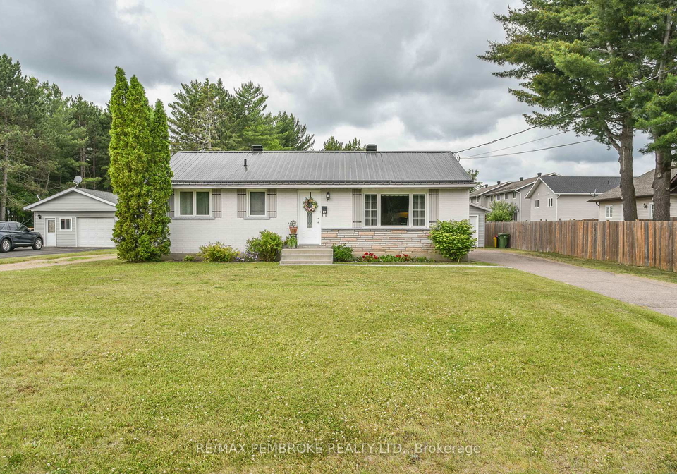 17-charles-street-petawawa-ontario-x12110867