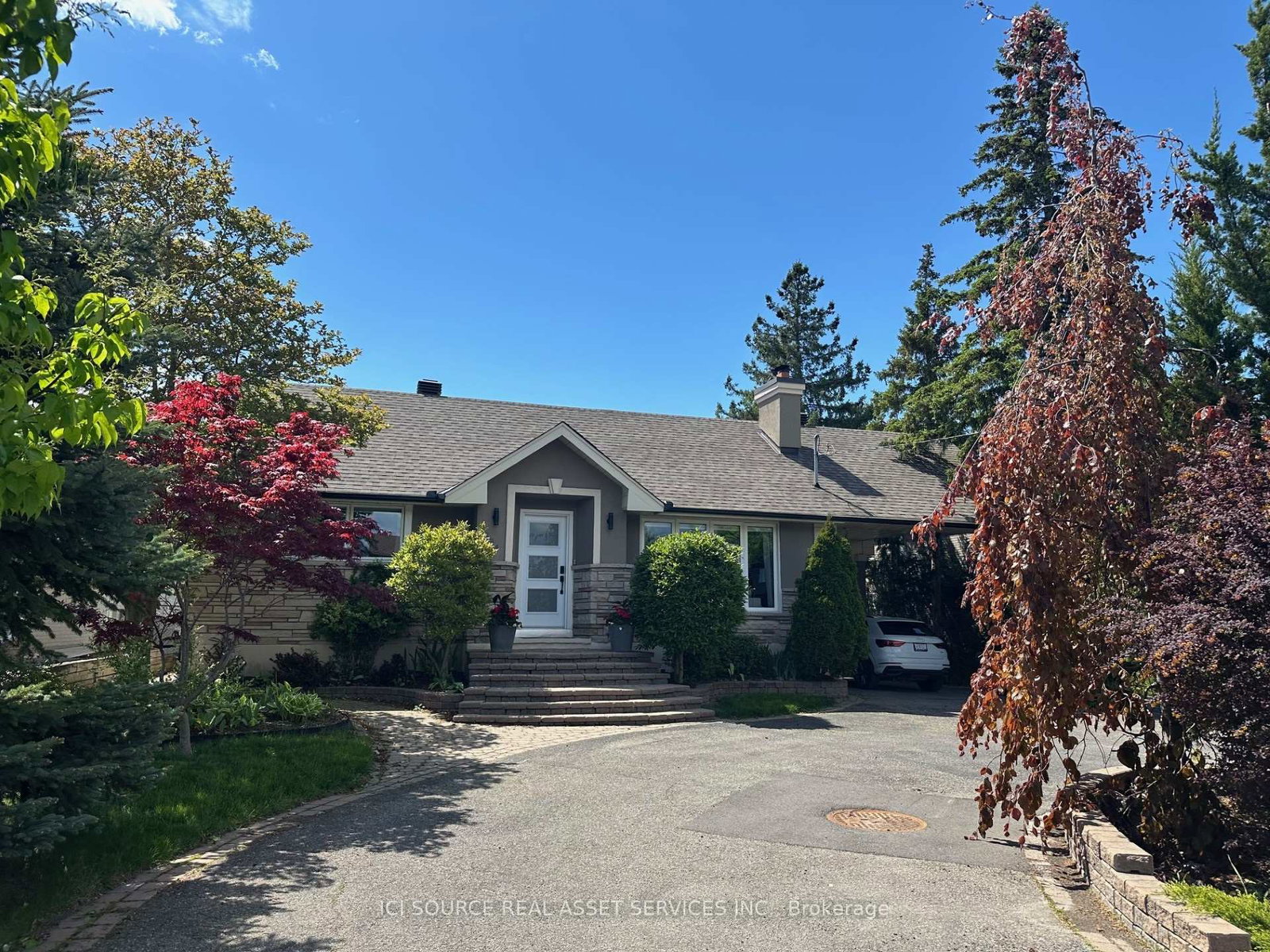 1534-prince-of-wales-drive-mooneysbaycarletonheightsanarea-ottawa-ontario-x12111854