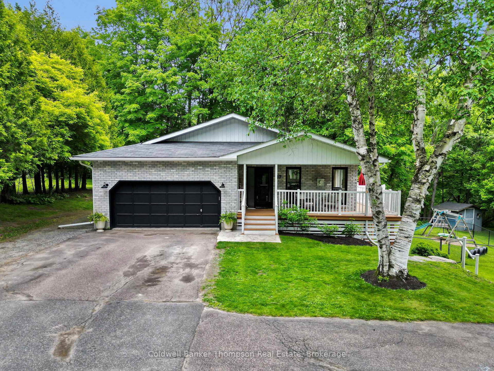 17-winona-drive-huntsville-ontario-x12111947