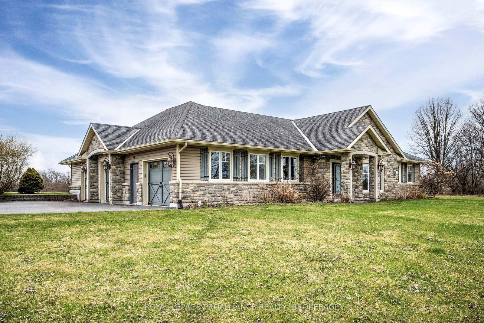 9625-highway-42-rideau-lakes-ontario-x12112359