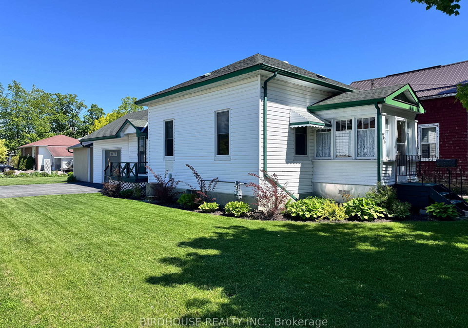 72-cambridge-street-s-kawartha-lakes-ontario-x12112508