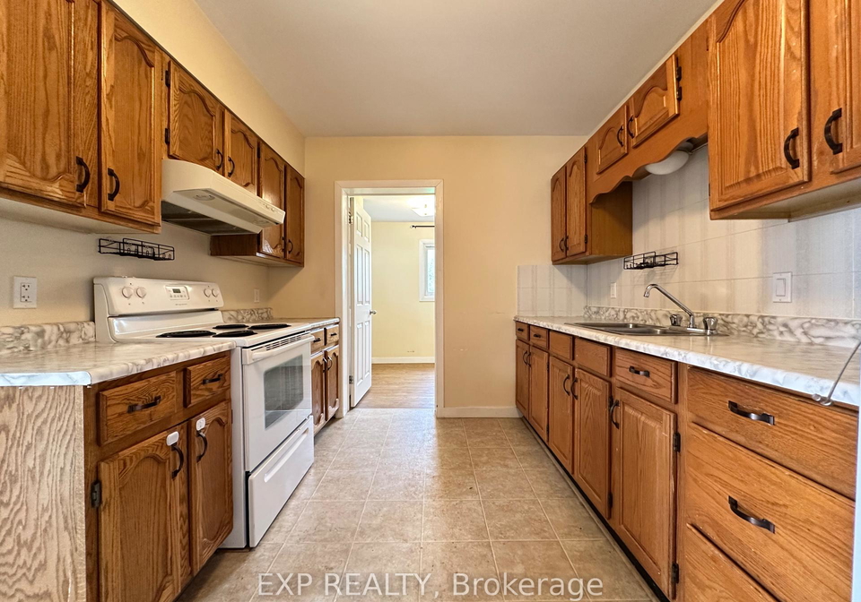 22a-charlotte-street-belleville-ontario-x12112946