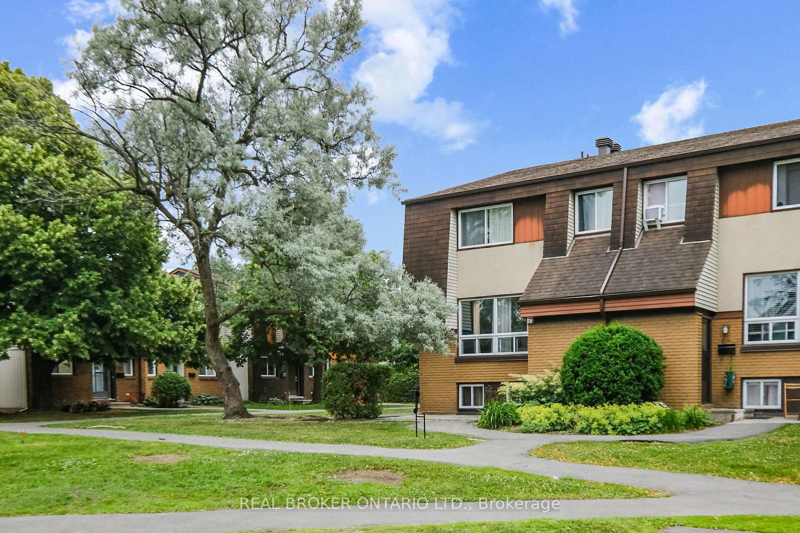 61-pixley-private-ottawa-ontario-x12113252
