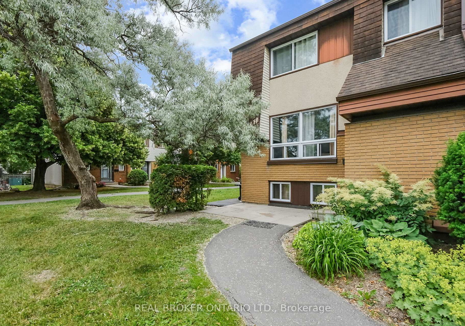 61-pixley-private-ottawa-ontario-x12113252