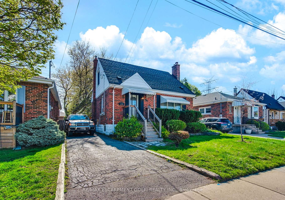 101-aberfoyle-avenue-hamilton-ontario-x12113310