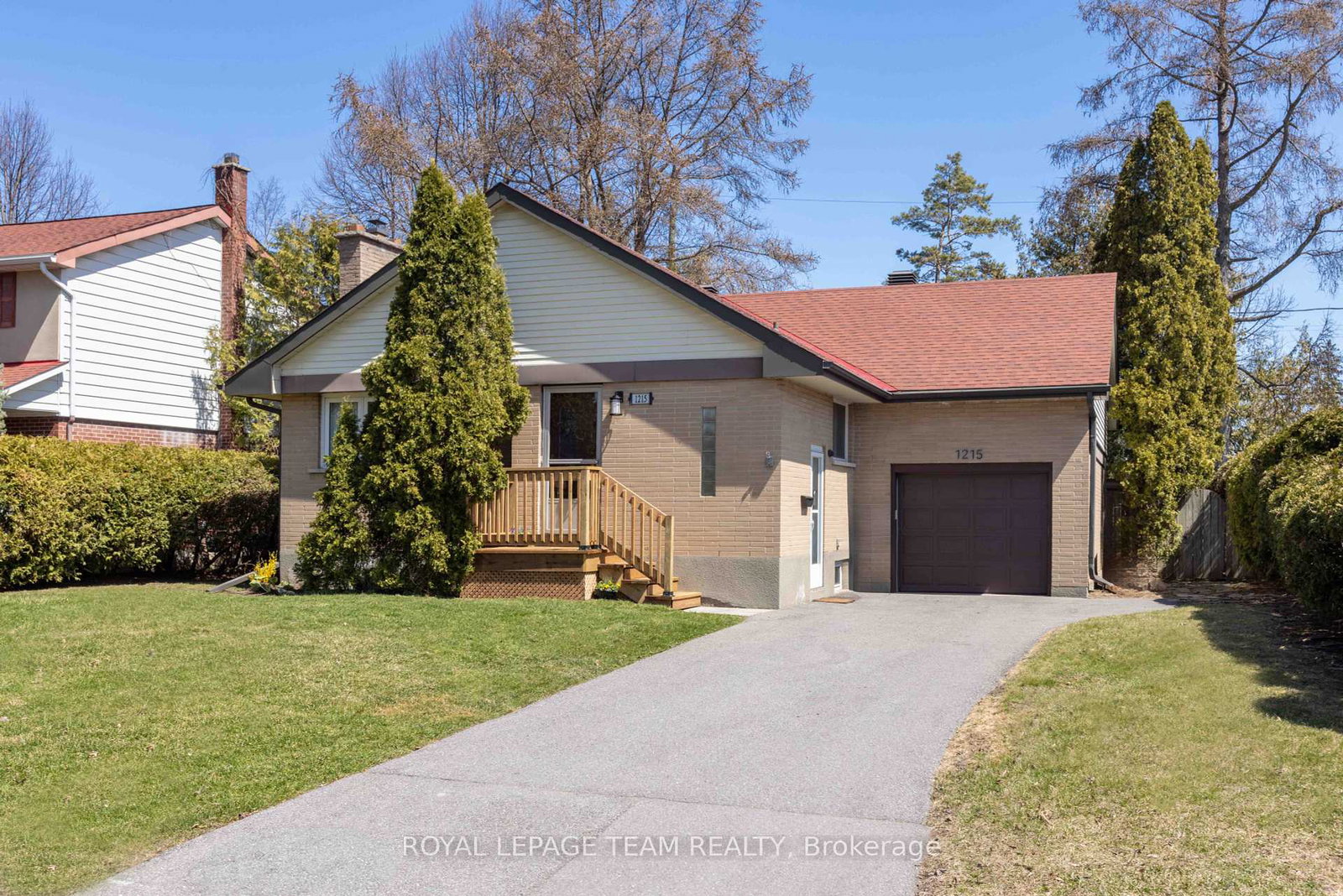 1215-agincourt-road-ottawa-ontario-x12113322