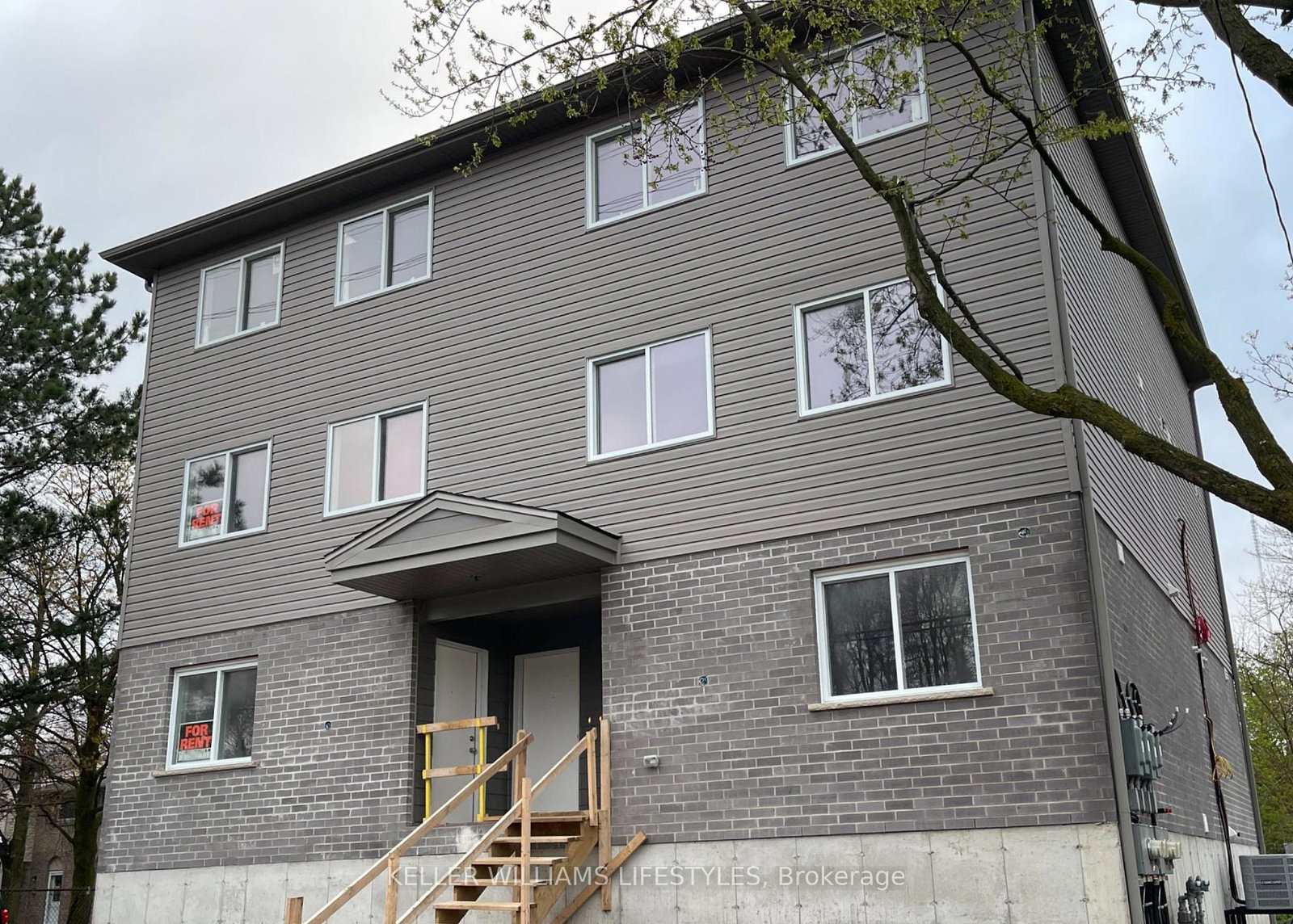 130-southdale-road-w-london-south-ontario-x12113941