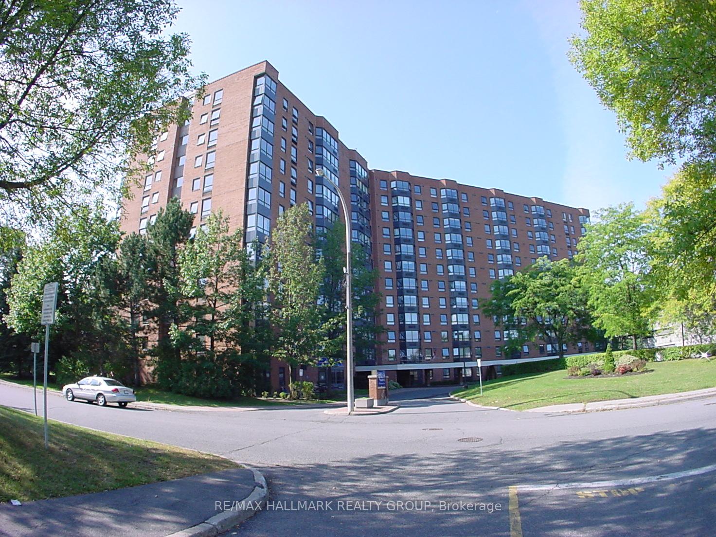 80-sandcastle-drive-ottawa-ontario-x12114034