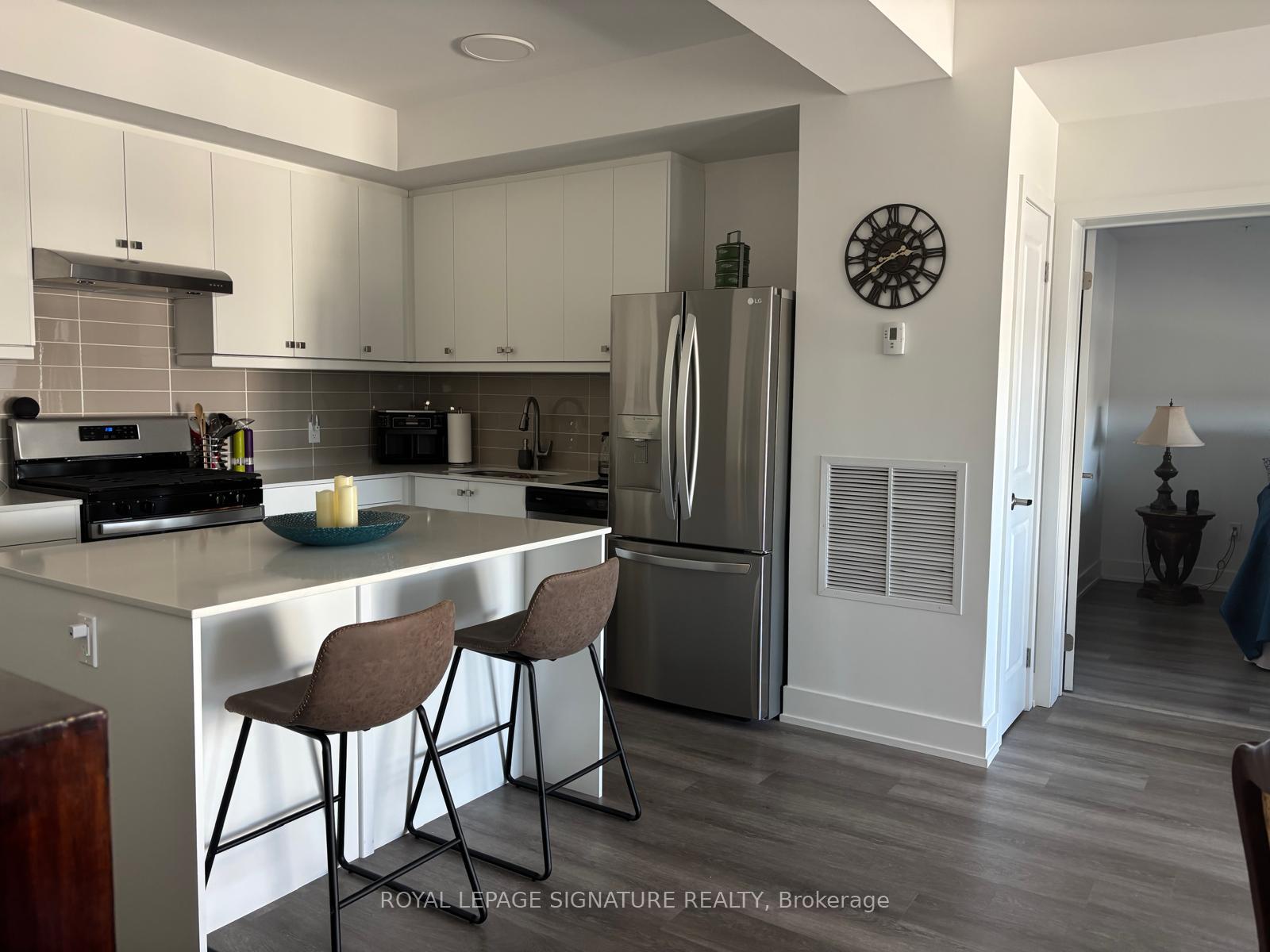 19a-west-street-n-kawartha-lakes-ontario-x12114262