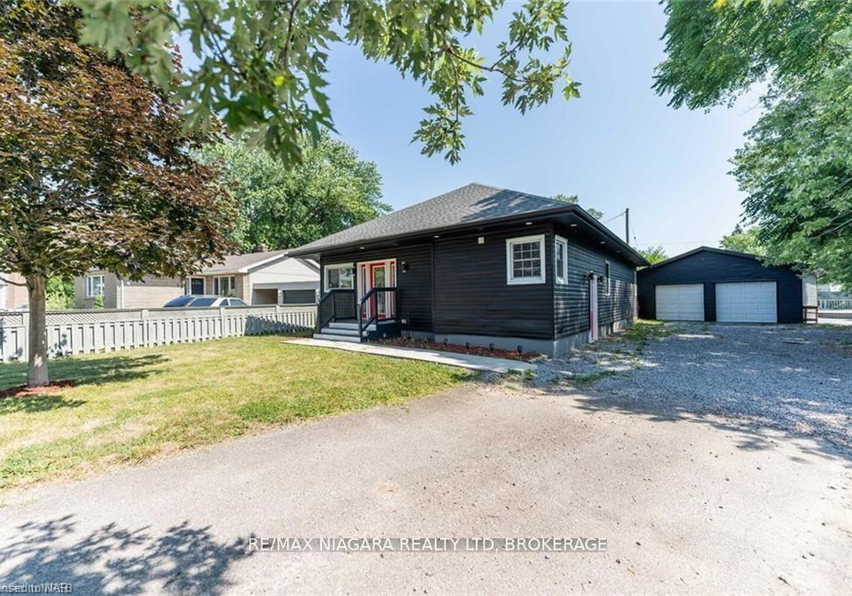 25-meadowvale-drive-st-catharines-ontario-x12114317