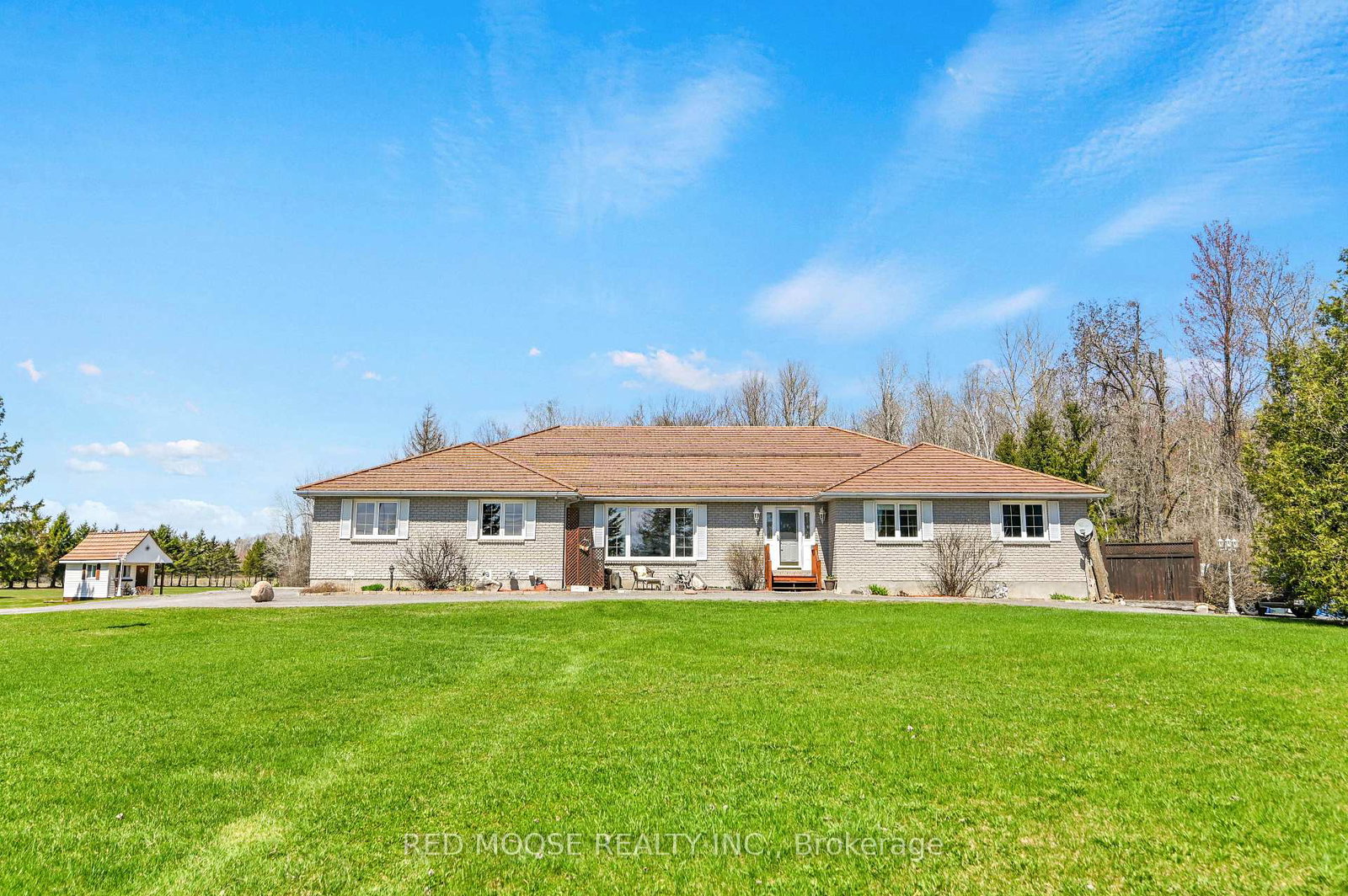 9859-russell-road-ottawa-ontario-x12114329