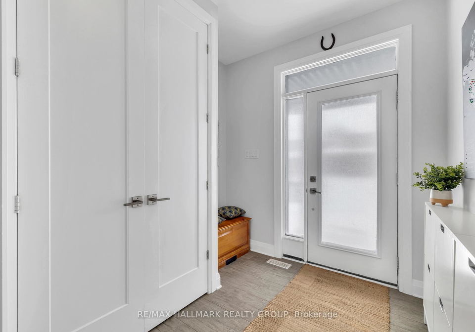 55-angel-heights-ottawa-ontario-x12114794