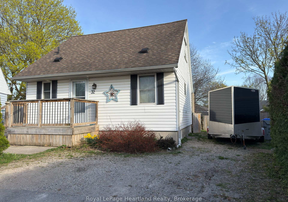 32-regina-road-rr5-huron-east-ontario-x12114908