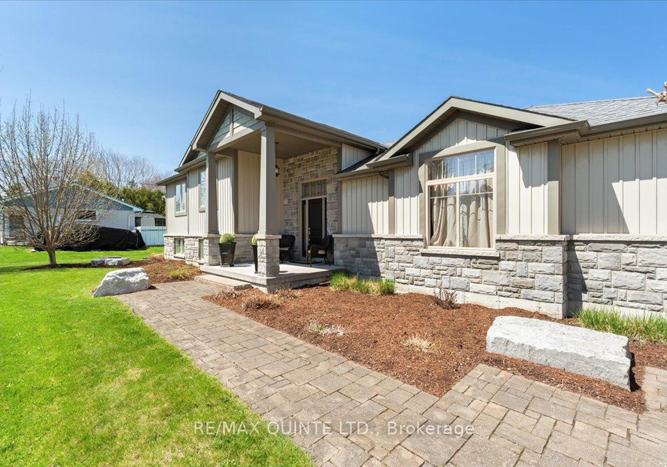 1595-old-highway-2-quinte-west-ontario-x12114968