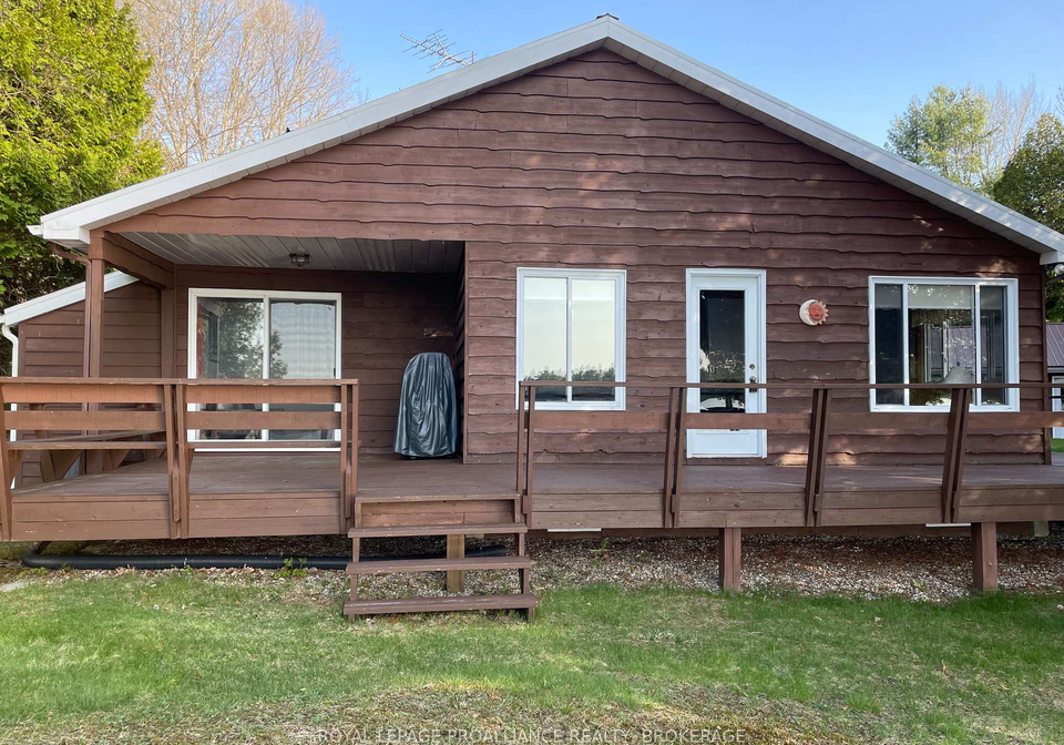 1316-lb13-road-rideau-lakes-ontario-x12115196