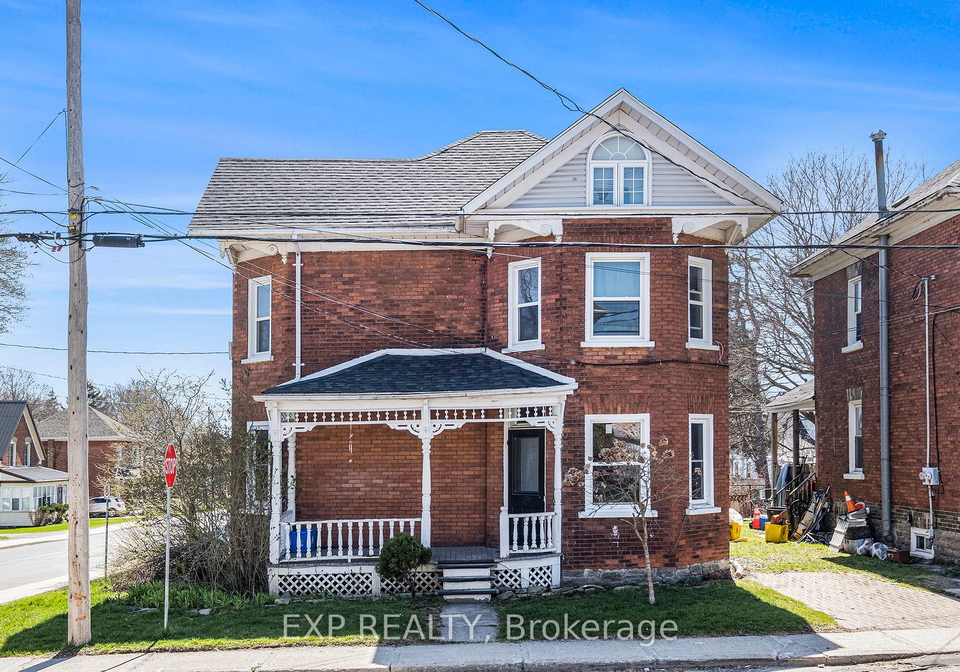 110-chambers-street-smith-falls-ontario-x12116611