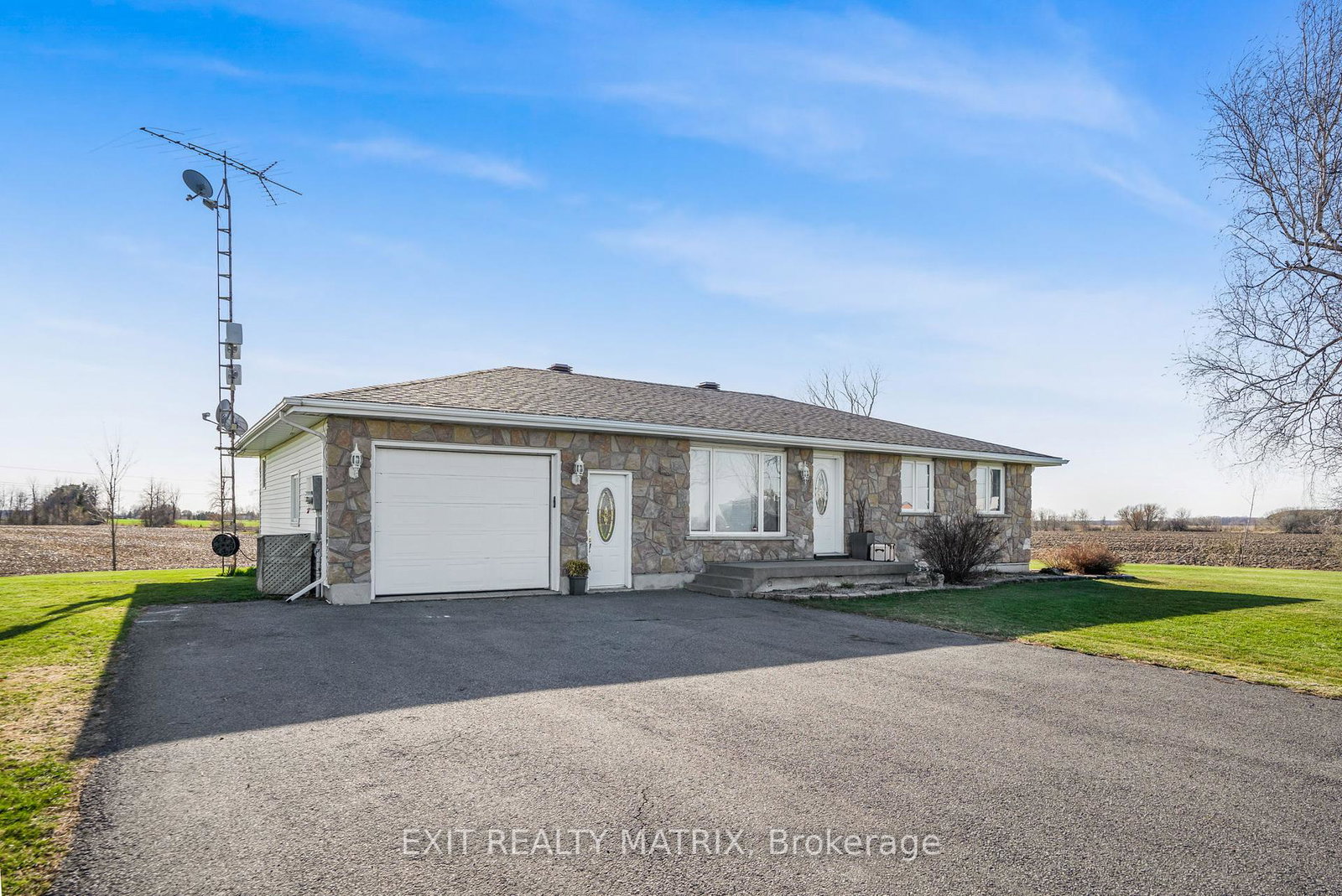 1688-ste-marie-road-russell-ontario-x12116712
