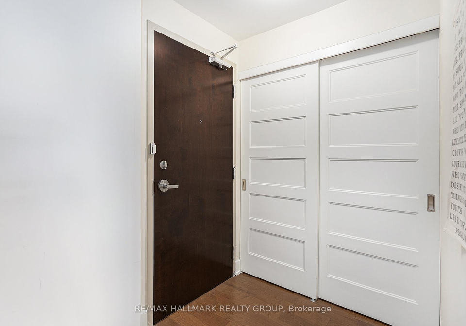 2785-baseline-road-ottawa-ontario-x12116883