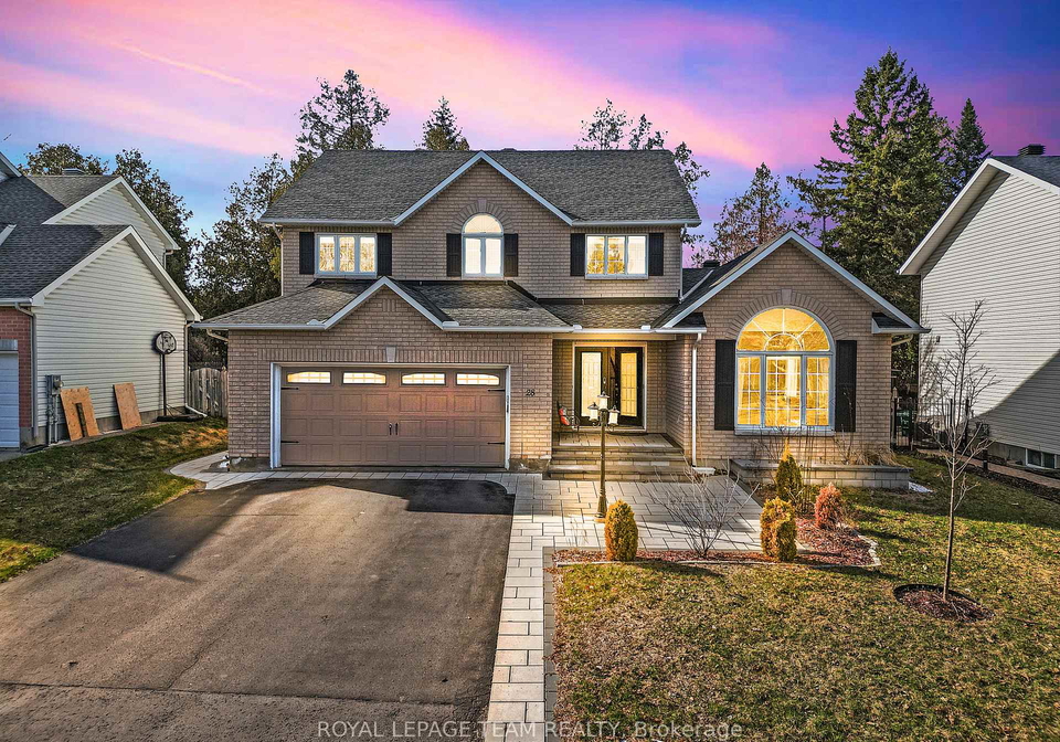 28-renshaw-avenue-ottawa-ontario-x12118108