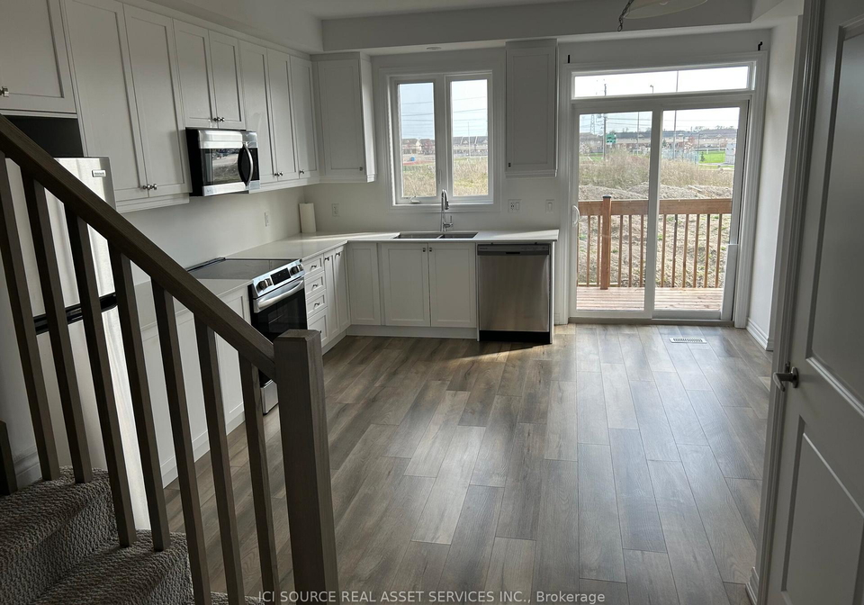 61-soho-street-hamilton-ontario-x12118796
